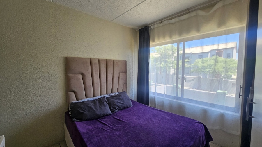 2 Bedroom Property for Sale in Honeydew Gauteng