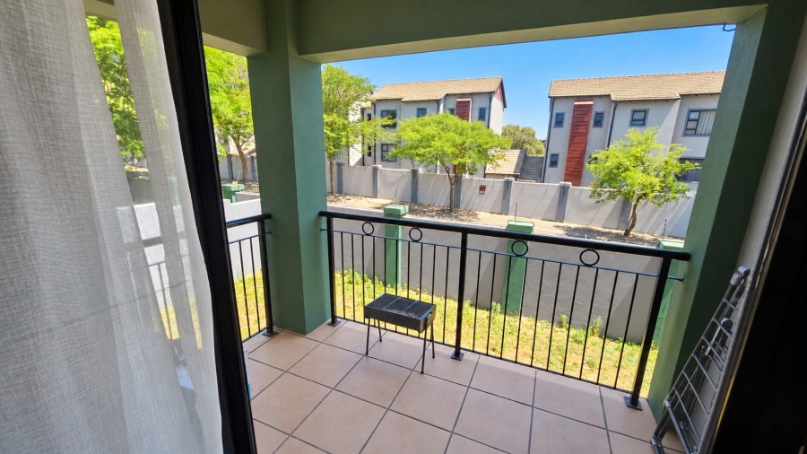 2 Bedroom Property for Sale in Honeydew Gauteng