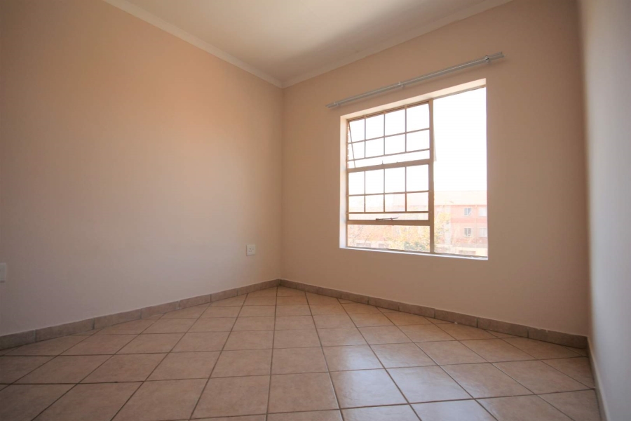 To Let 2 Bedroom Property for Rent in Hazeldean Gauteng