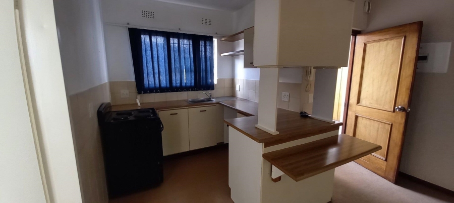 To Let 1 Bedroom Property for Rent in Corlett Gardens Gauteng
