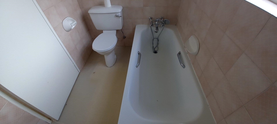 To Let 1 Bedroom Property for Rent in Corlett Gardens Gauteng