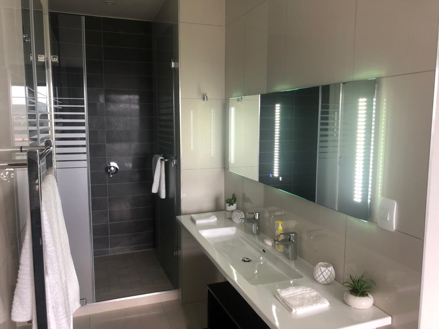 2 Bedroom Property for Sale in Ashlea Gardens Gauteng