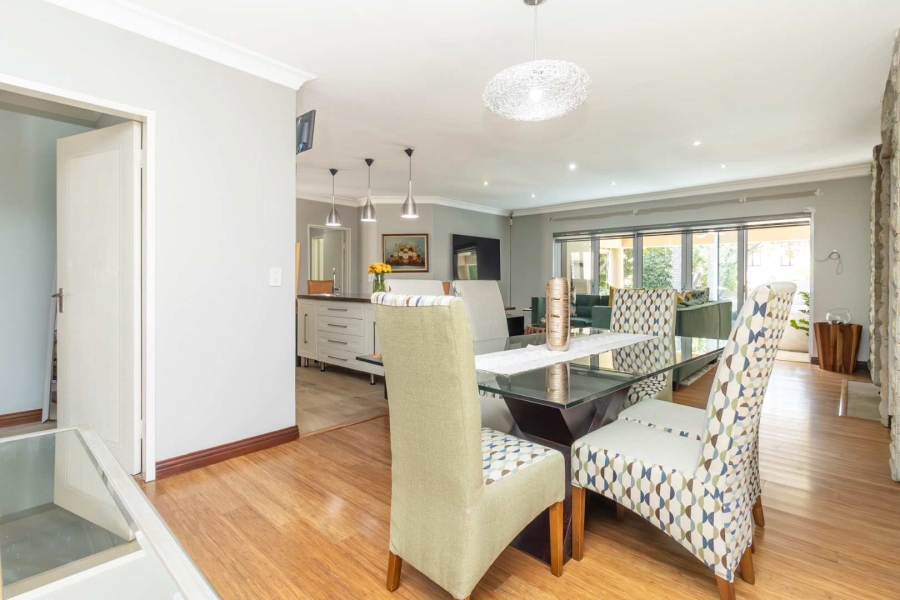 4 Bedroom Property for Sale in Hurlingham Manor Gauteng