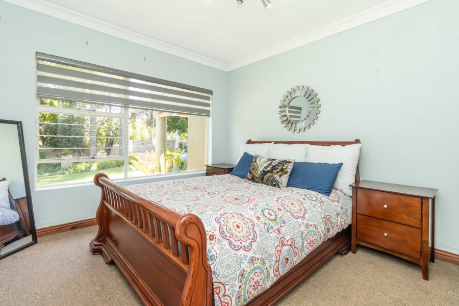 4 Bedroom Property for Sale in Hurlingham Manor Gauteng