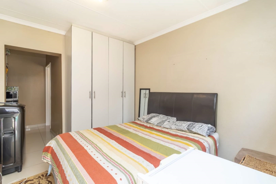 4 Bedroom Property for Sale in Hurlingham Manor Gauteng