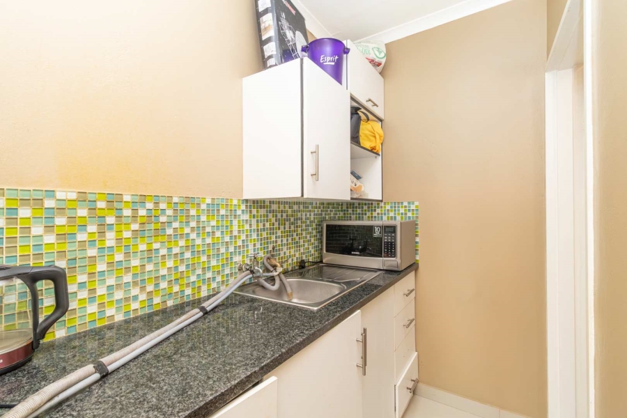 4 Bedroom Property for Sale in Hurlingham Manor Gauteng