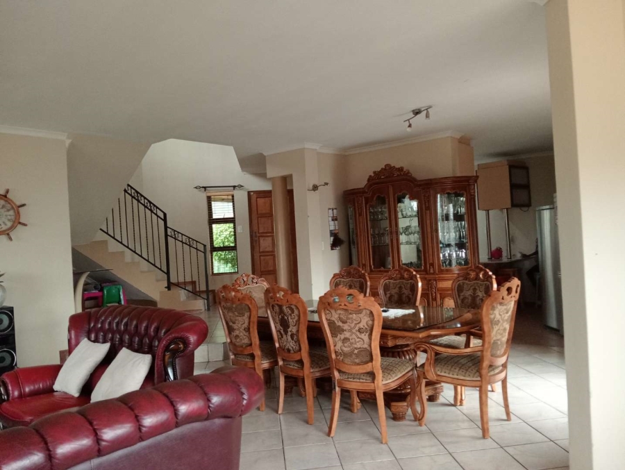 To Let 4 Bedroom Property for Rent in Erasmuskloof Gauteng