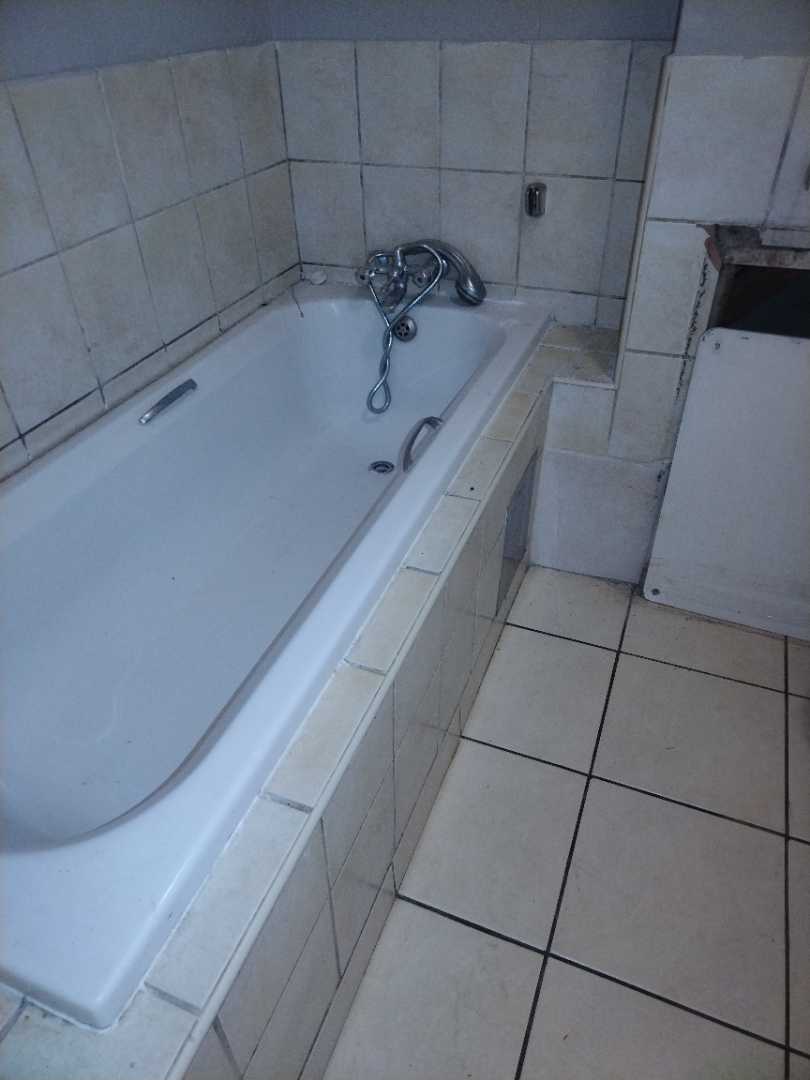 3 Bedroom Property for Sale in Zwartkop Gauteng