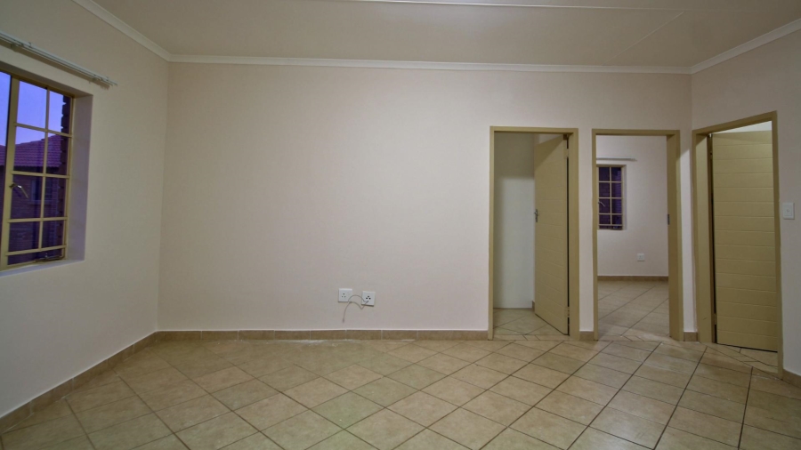 2 Bedroom Property for Sale in Olympus AH Gauteng