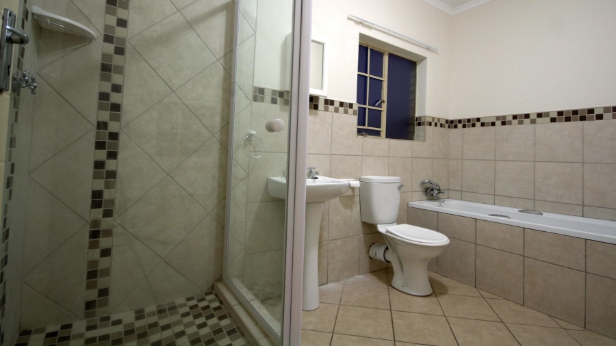 2 Bedroom Property for Sale in Olympus AH Gauteng