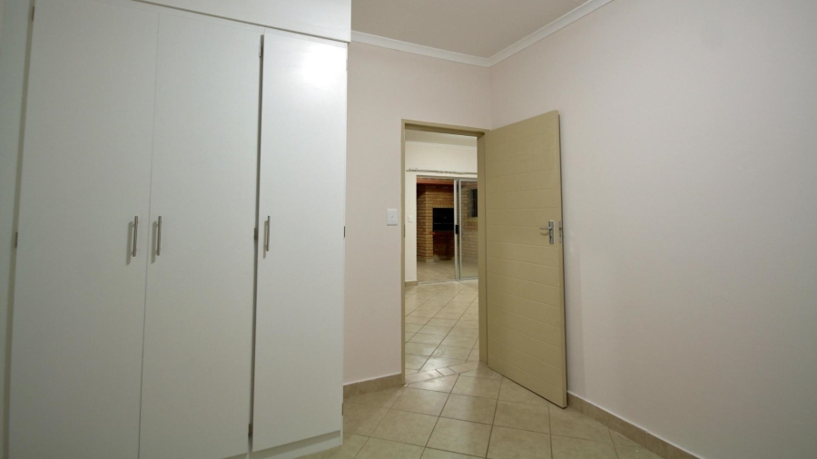 2 Bedroom Property for Sale in Olympus AH Gauteng