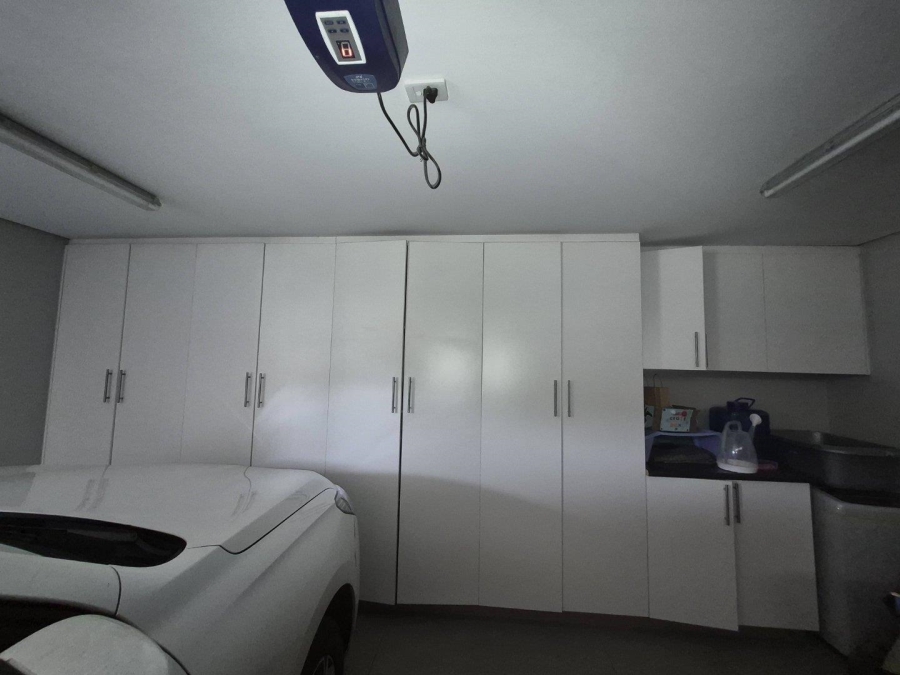 To Let 3 Bedroom Property for Rent in Terenure Gauteng