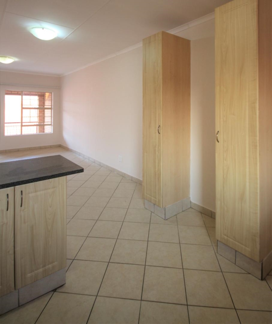To Let 2 Bedroom Property for Rent in Hazeldean Gauteng