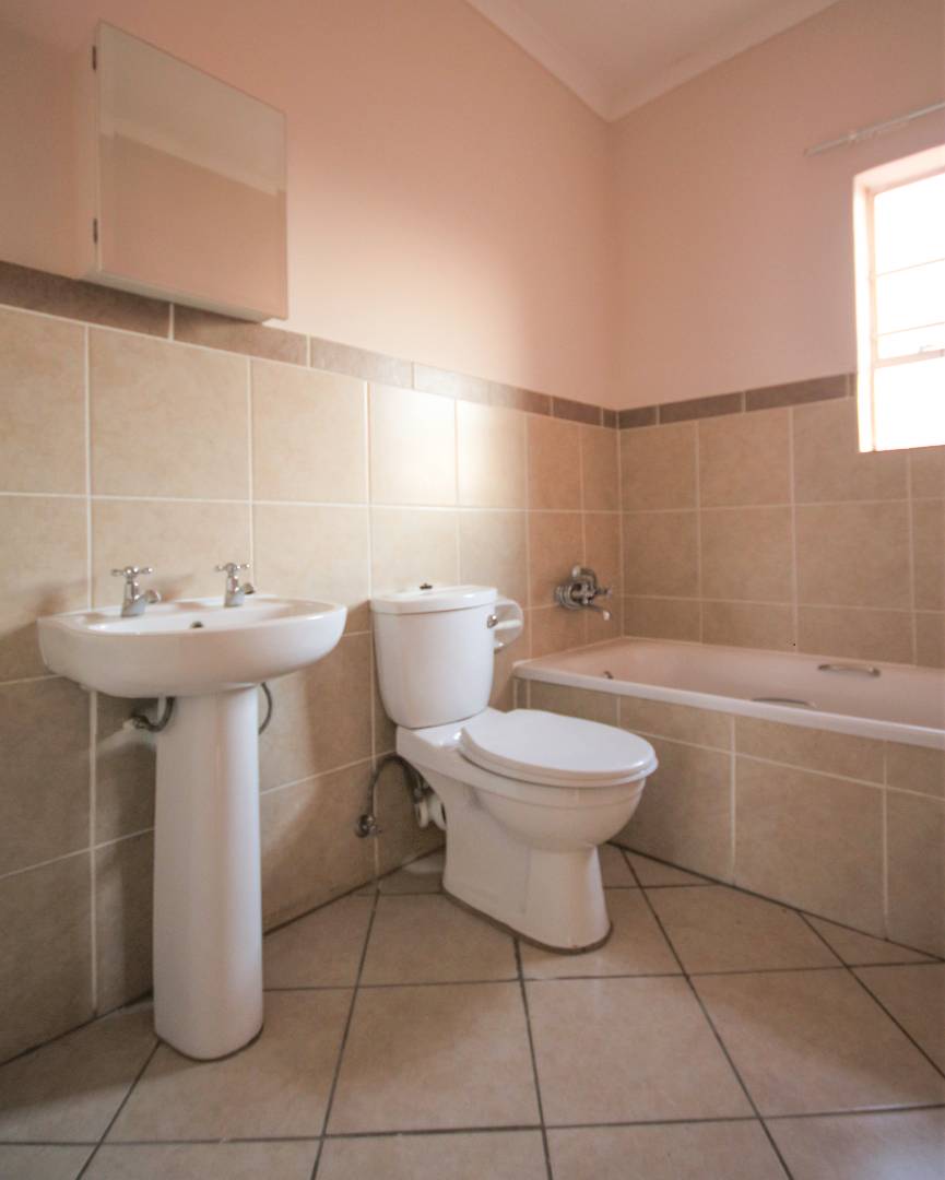 To Let 2 Bedroom Property for Rent in Hazeldean Gauteng