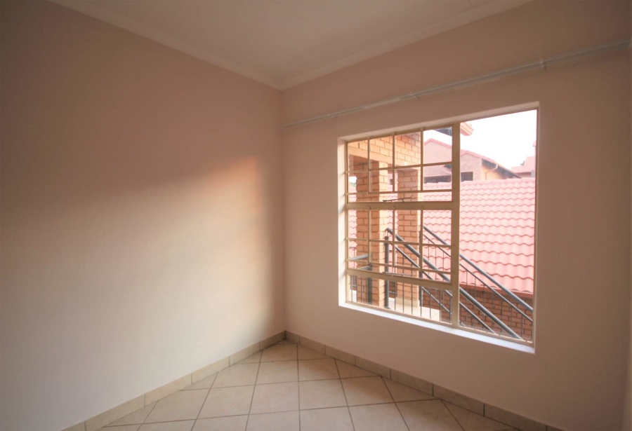 To Let 3 Bedroom Property for Rent in Hazeldean Gauteng