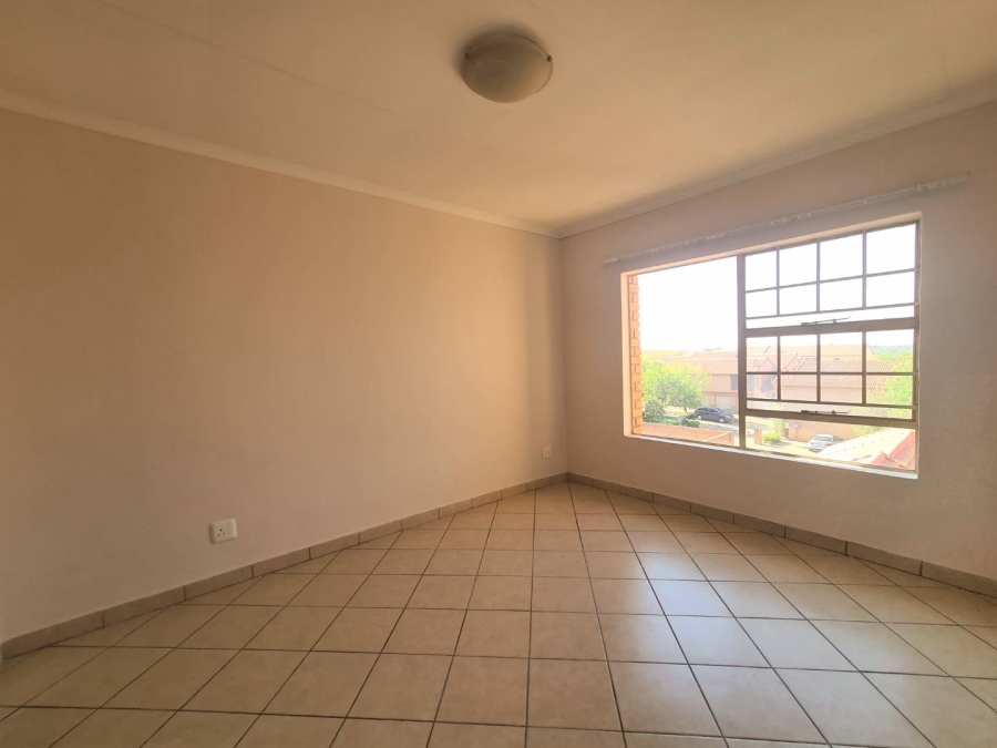 To Let 2 Bedroom Property for Rent in Hazeldean Gauteng