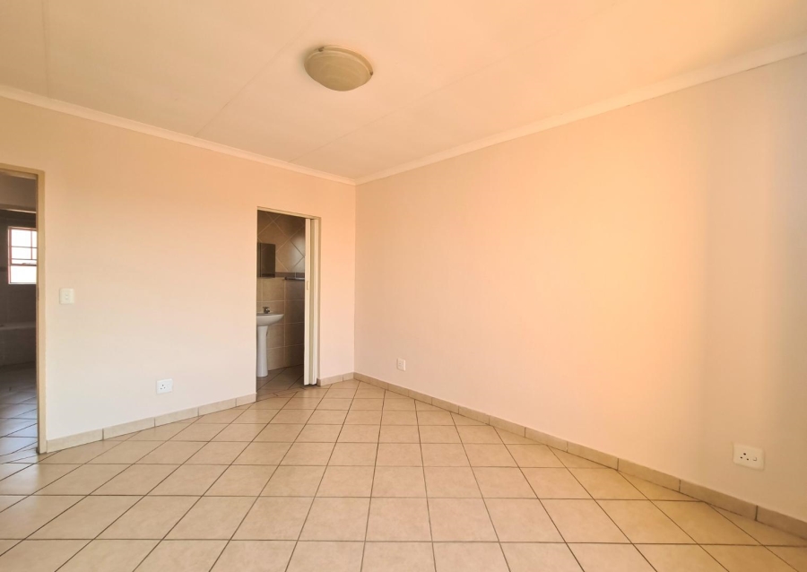 To Let 2 Bedroom Property for Rent in Hazeldean Gauteng
