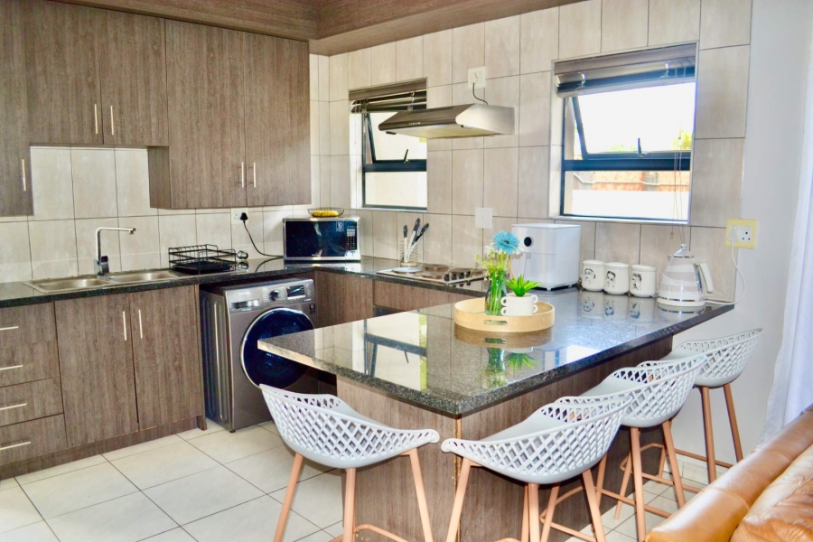 To Let 2 Bedroom Property for Rent in Olympus Gauteng