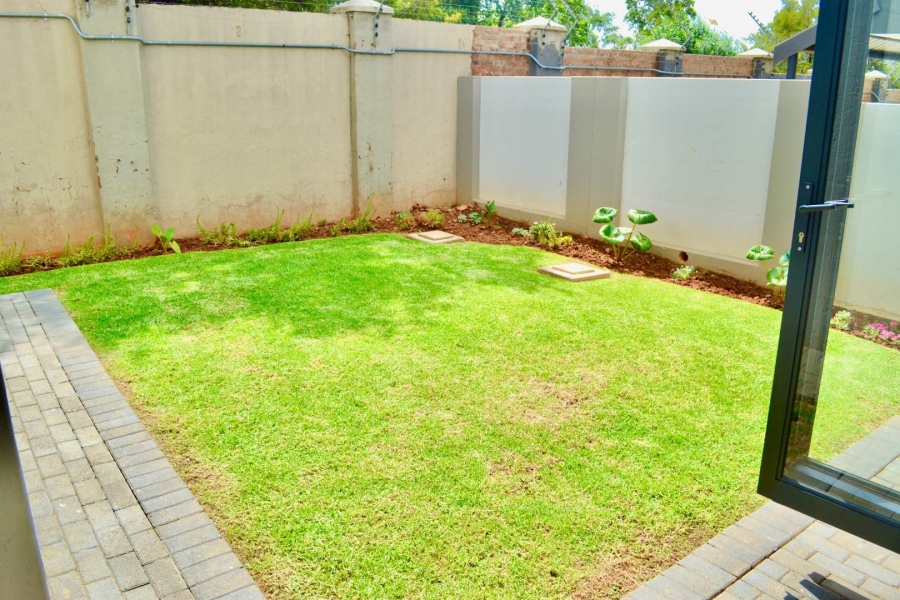 To Let 2 Bedroom Property for Rent in Olympus Gauteng