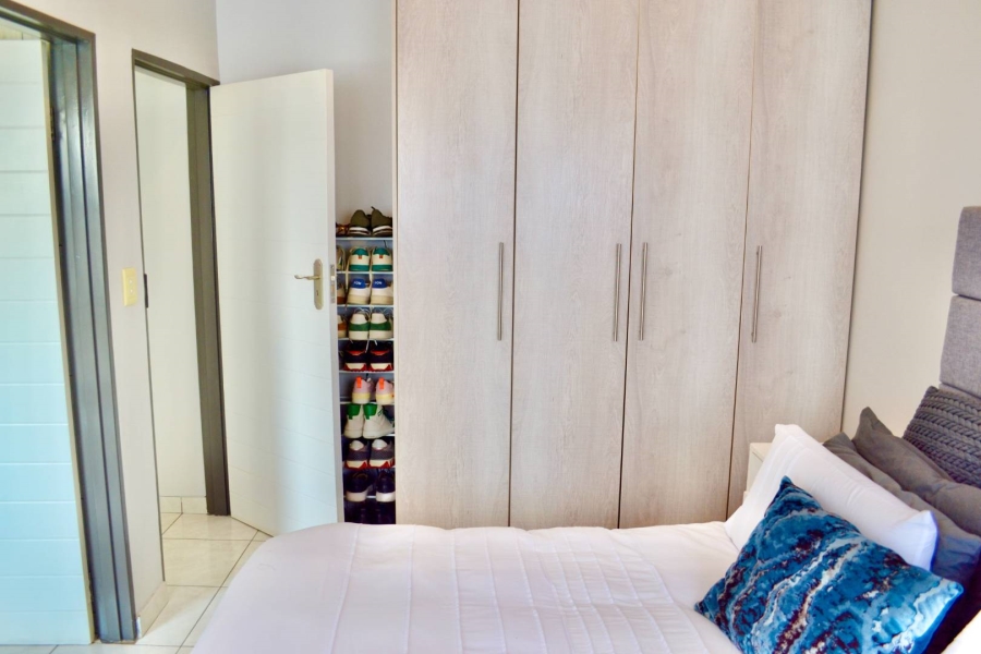 To Let 2 Bedroom Property for Rent in Olympus Gauteng