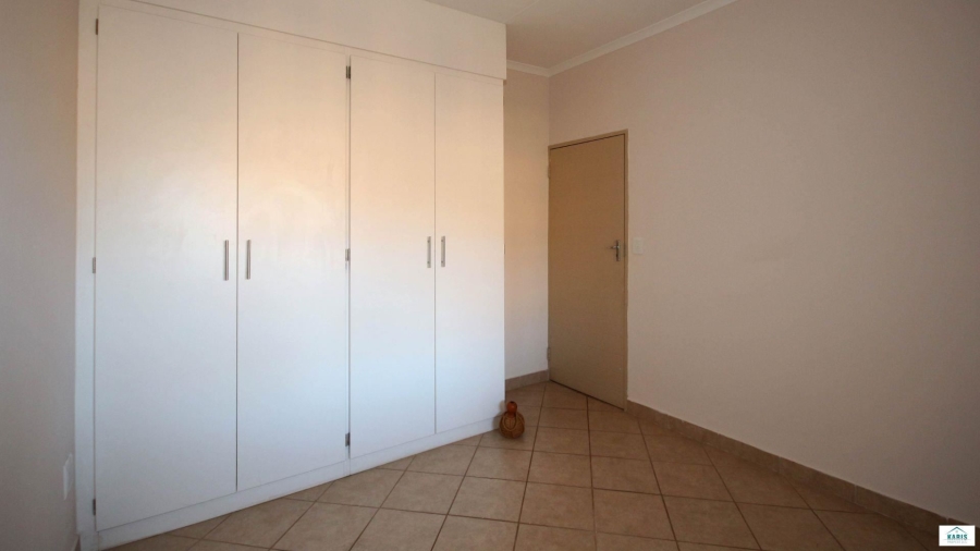 2 Bedroom Property for Sale in Olympus Gauteng