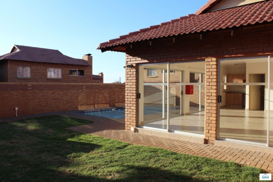 2 Bedroom Property for Sale in Olympus Gauteng