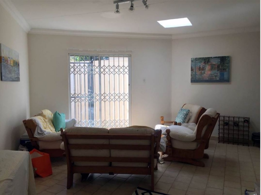 7 Bedroom Property for Sale in Rouxville Gauteng