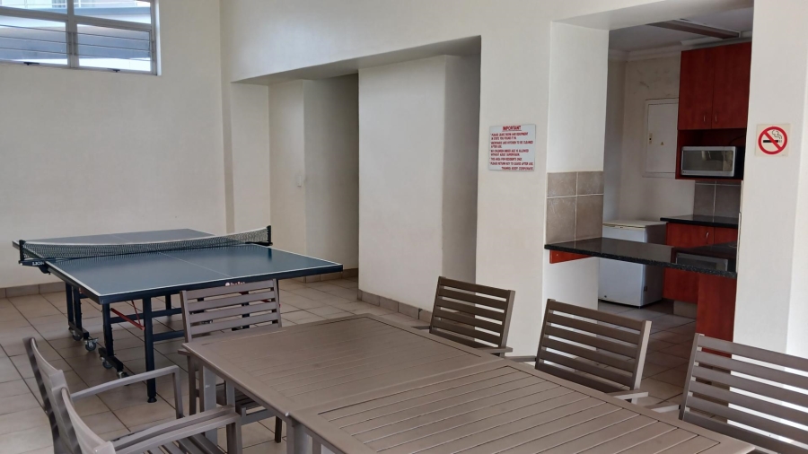 To Let 2 Bedroom Property for Rent in Morningside Gauteng