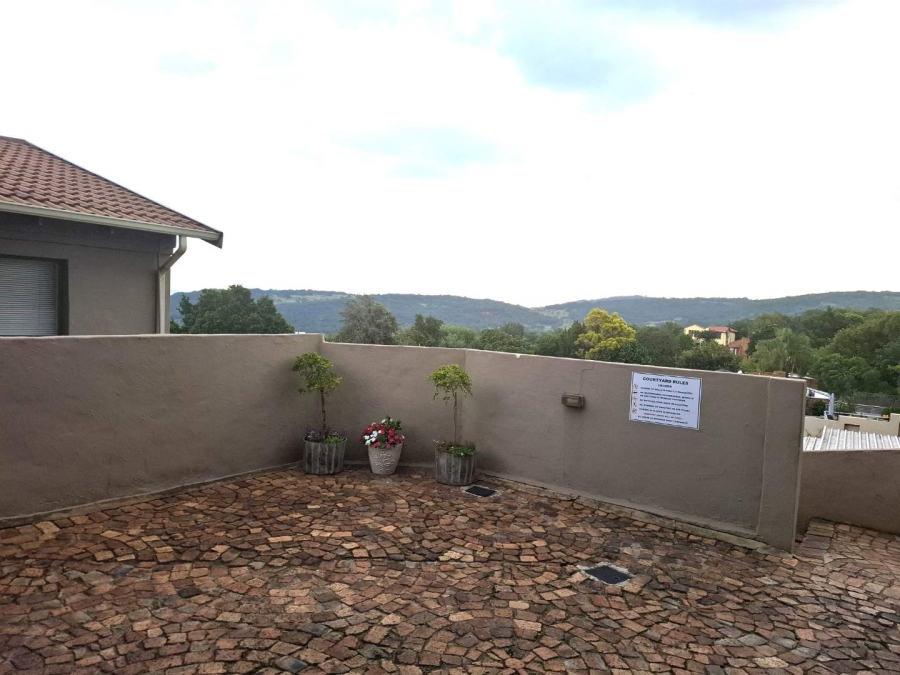 To Let 2 Bedroom Property for Rent in Mulbarton Gauteng