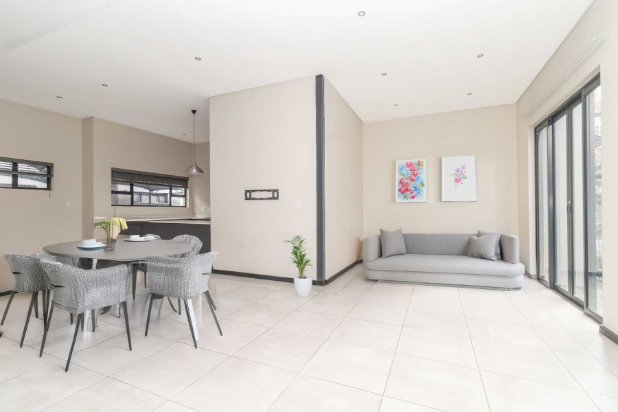 3 Bedroom Property for Sale in Parkmore Gauteng