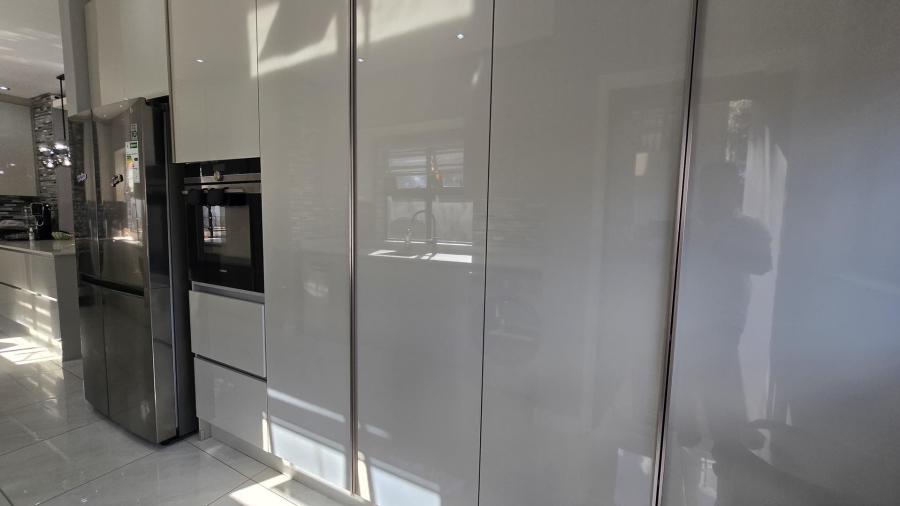 To Let 4 Bedroom Property for Rent in Meyersdal Gauteng