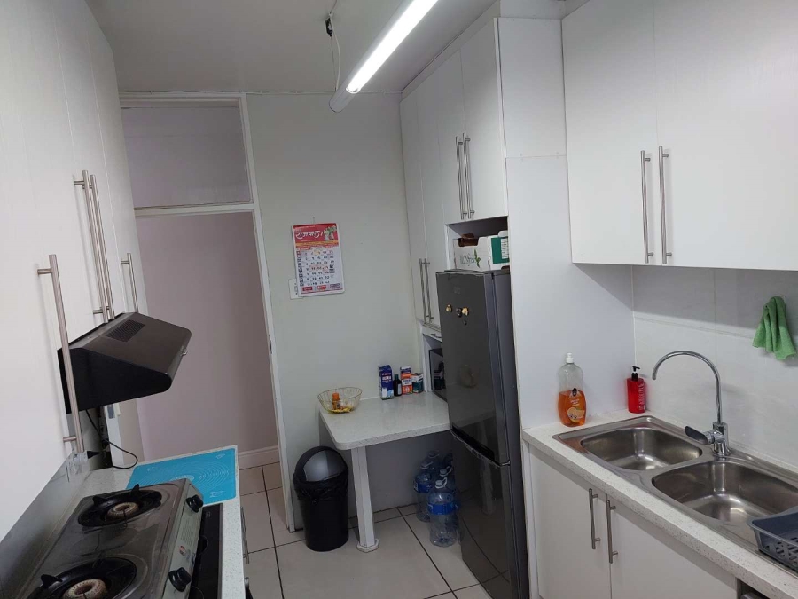 To Let 2 Bedroom Property for Rent in Sandton Central Gauteng