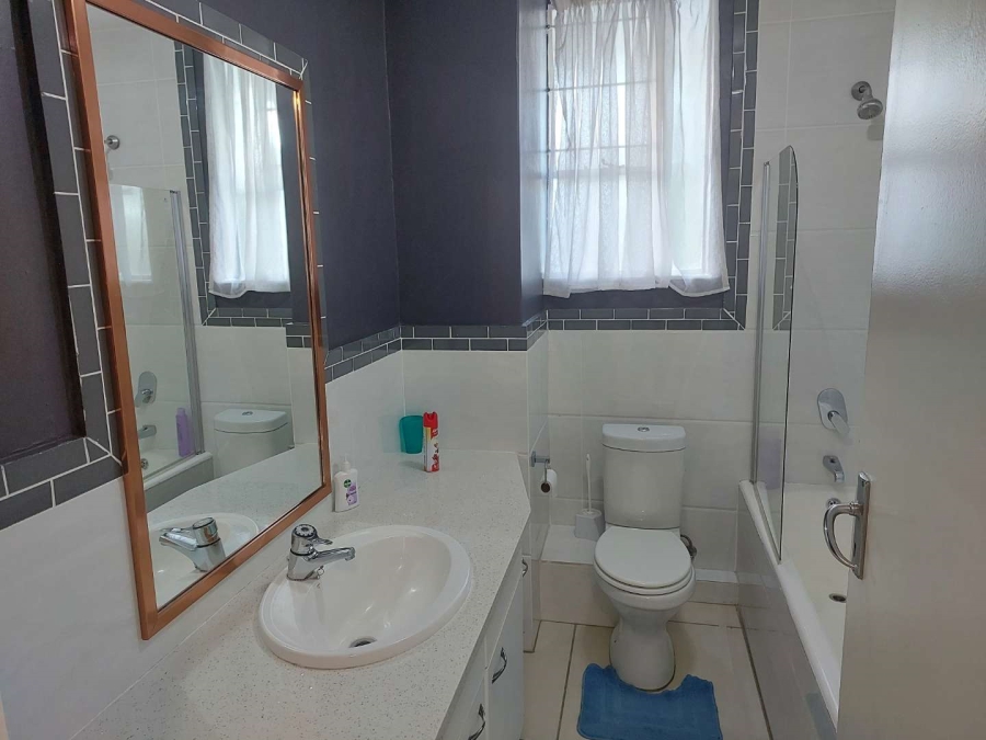 To Let 2 Bedroom Property for Rent in Sandton Central Gauteng