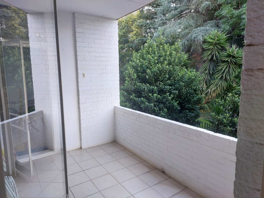 To Let 2 Bedroom Property for Rent in Sandton Central Gauteng