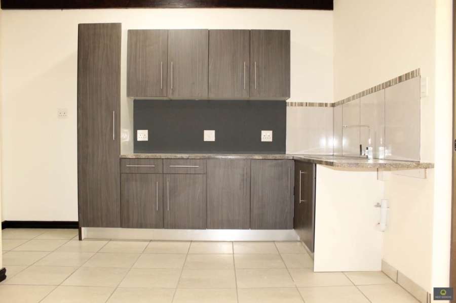 1 Bedroom Property for Sale in Moreleta Park Gauteng