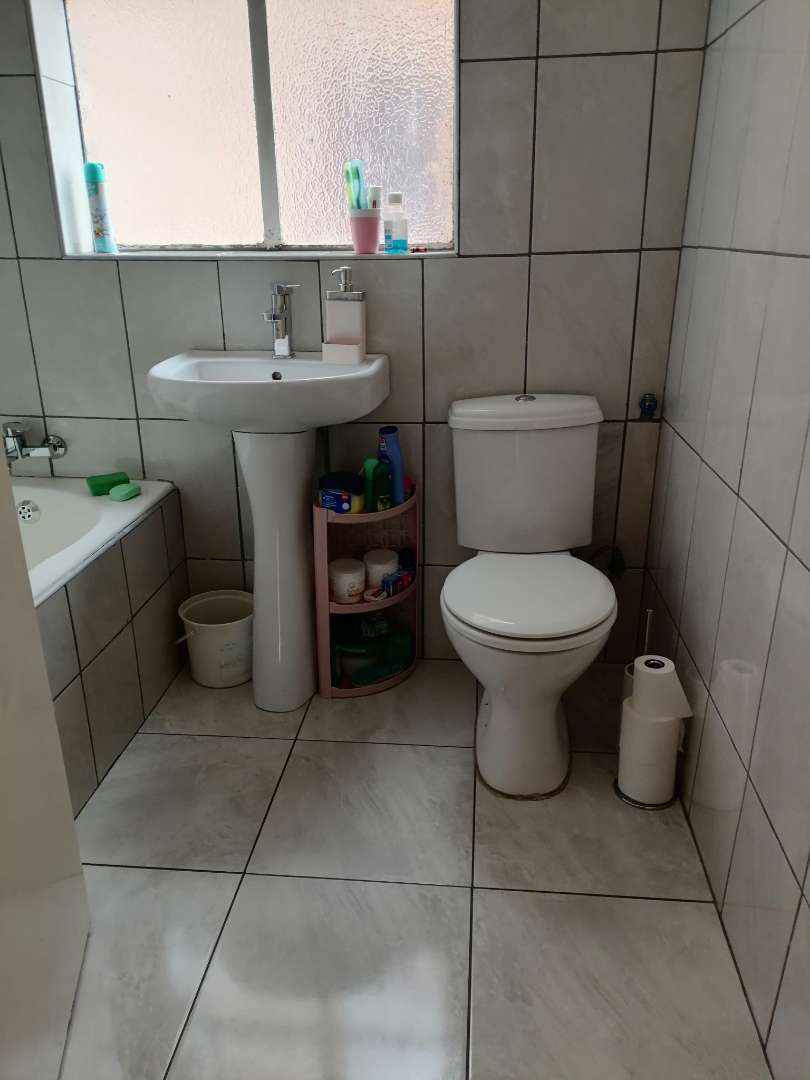 2 Bedroom Property for Sale in Springs Central Gauteng