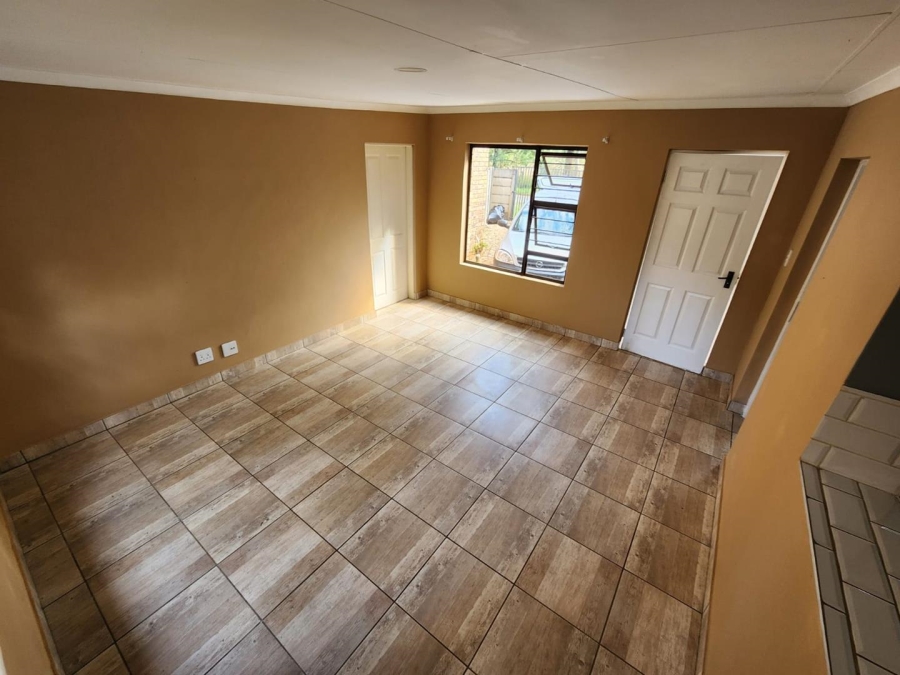 To Let 2 Bedroom Property for Rent in Rayton Gauteng