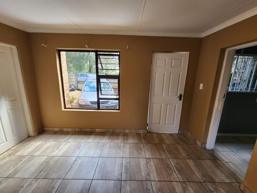 To Let 2 Bedroom Property for Rent in Rayton Gauteng