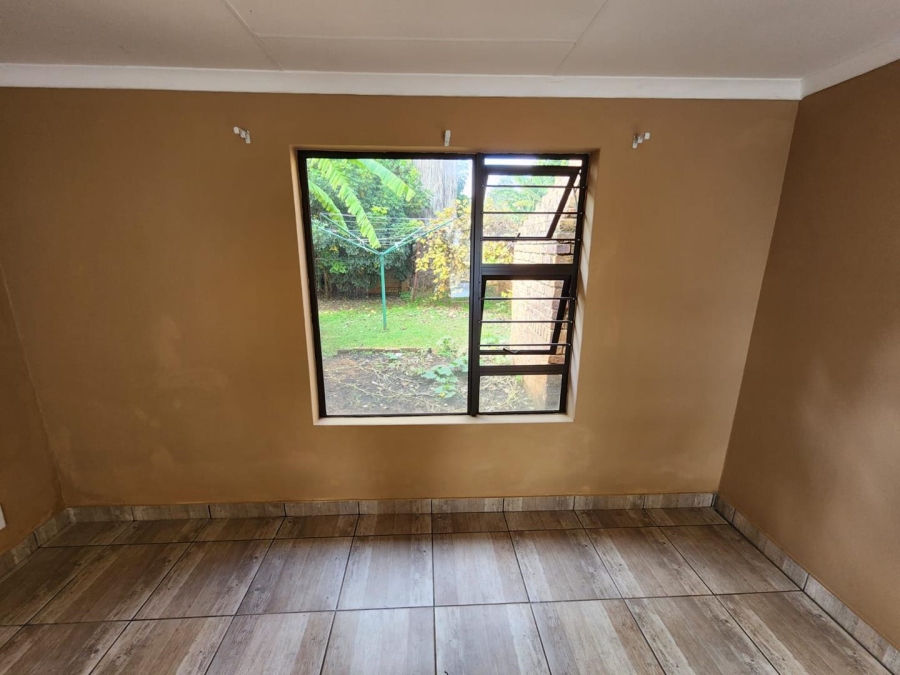 To Let 2 Bedroom Property for Rent in Rayton Gauteng