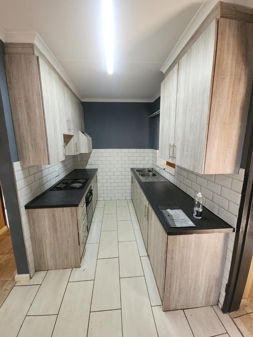 To Let 2 Bedroom Property for Rent in Rayton Gauteng