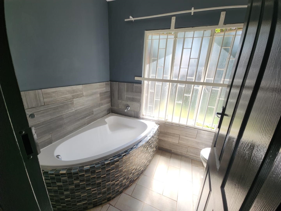 To Let 2 Bedroom Property for Rent in Rayton Gauteng