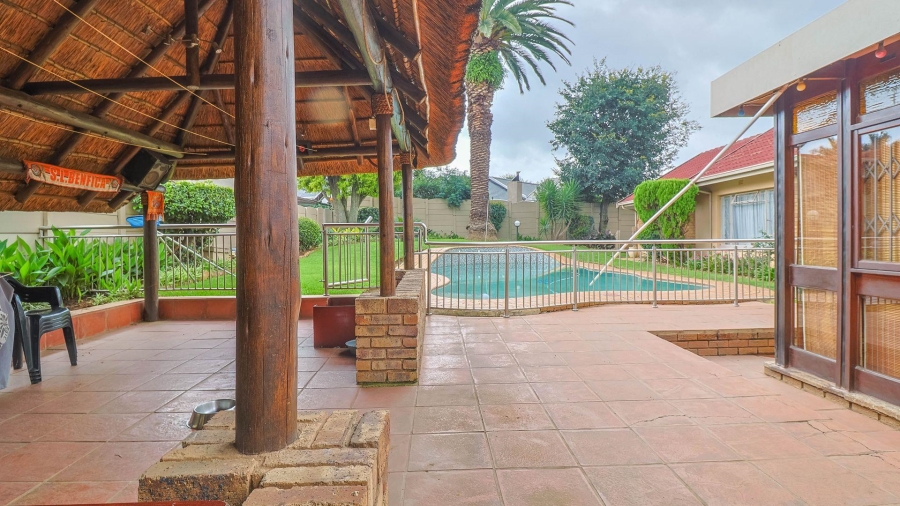 3 Bedroom Property for Sale in Randhart Gauteng
