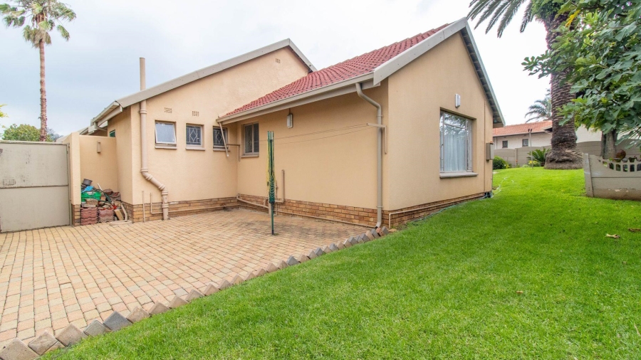 3 Bedroom Property for Sale in Randhart Gauteng