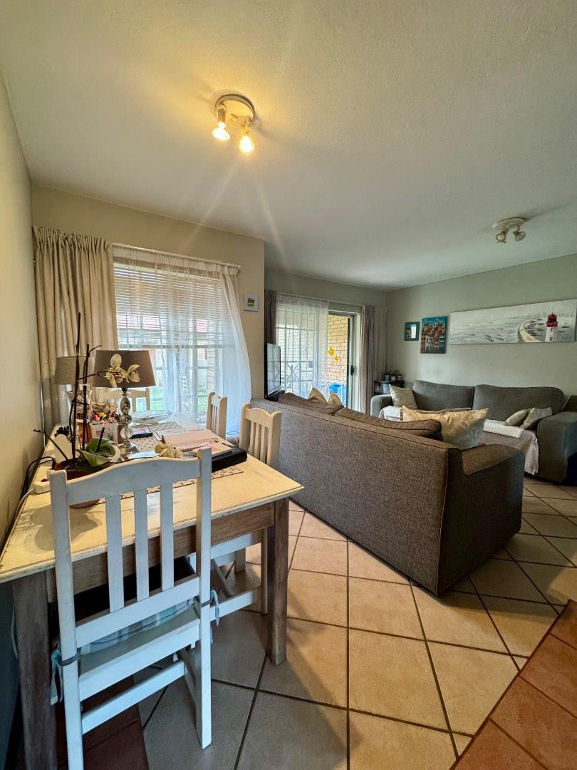 2 Bedroom Property for Sale in Moreleta Park Gauteng
