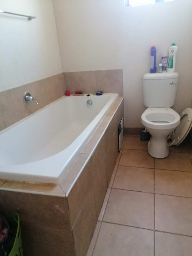 3 Bedroom Property for Sale in Palm Ridge Gauteng