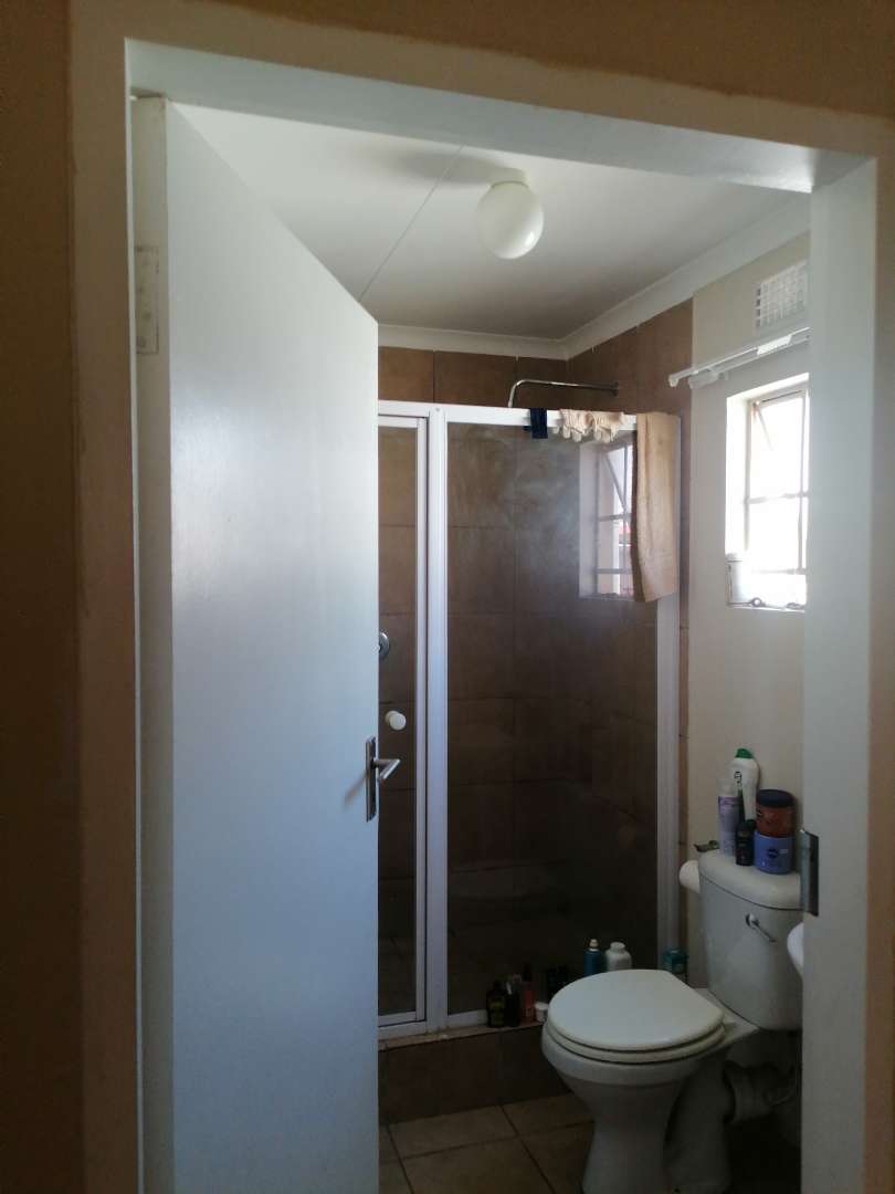 3 Bedroom Property for Sale in Palm Ridge Gauteng