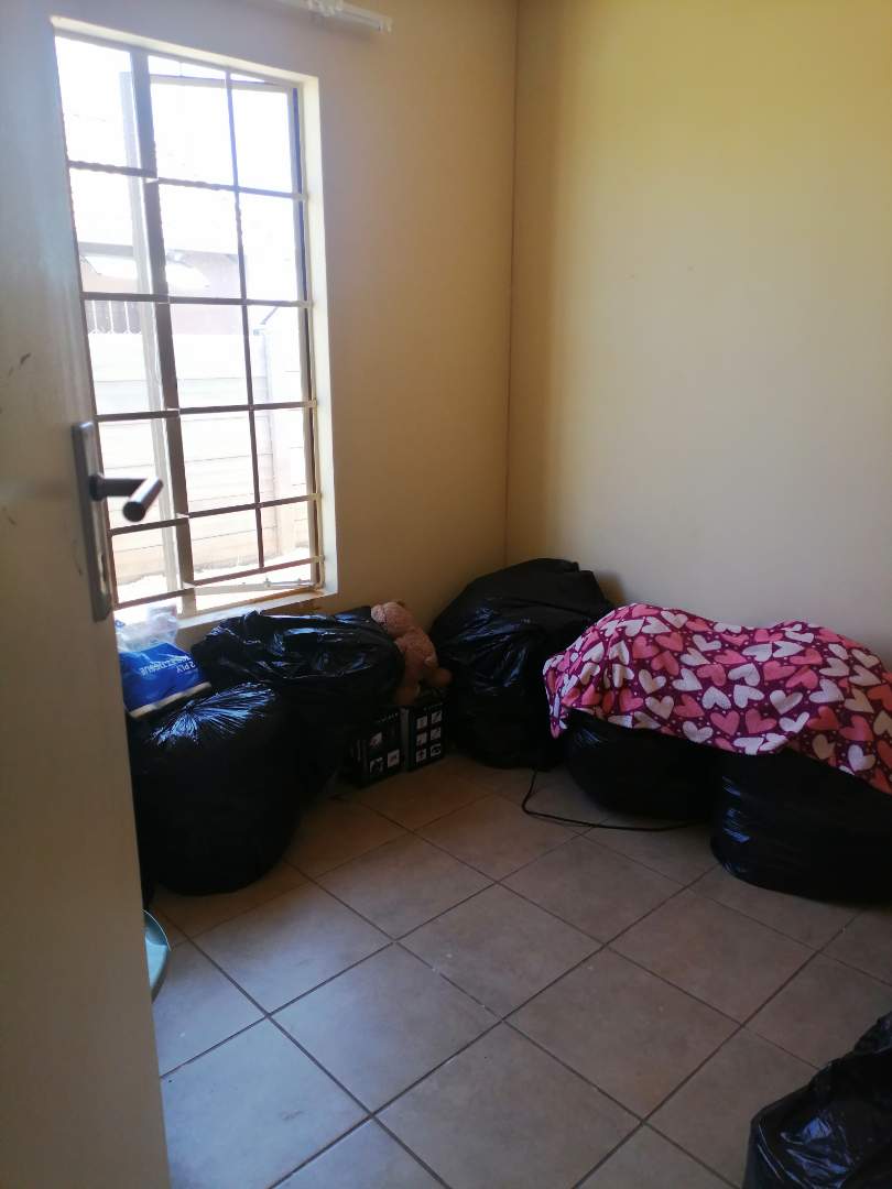 3 Bedroom Property for Sale in Palm Ridge Gauteng