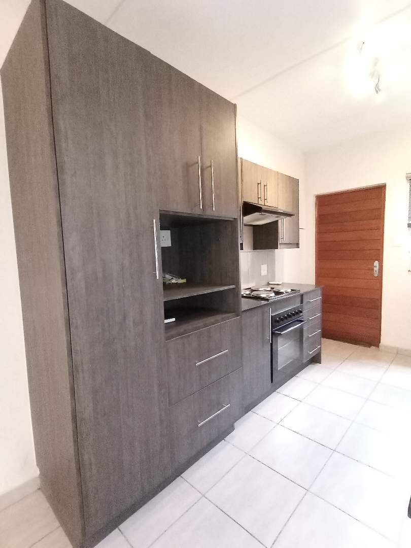 To Let 2 Bedroom Property for Rent in Terenure Gauteng
