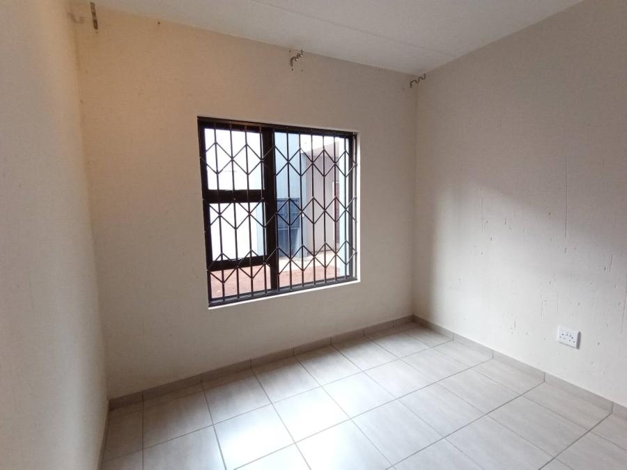 To Let 2 Bedroom Property for Rent in Terenure Gauteng