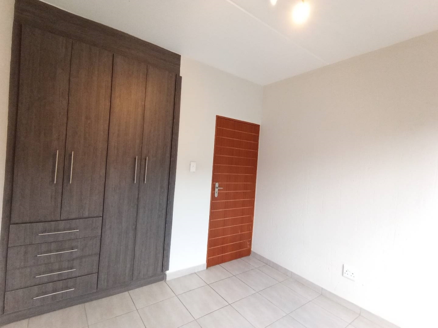 To Let 2 Bedroom Property for Rent in Terenure Gauteng
